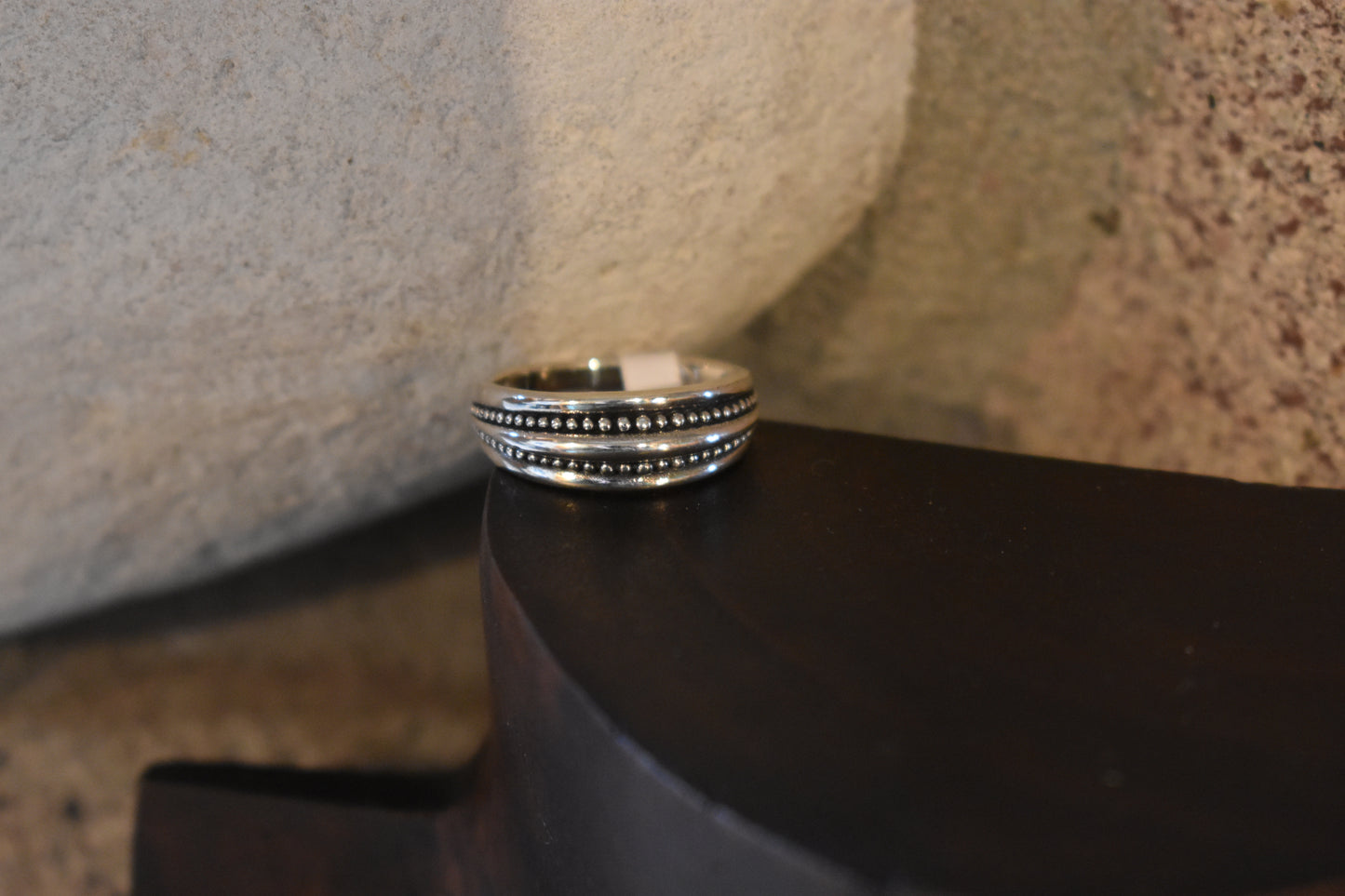 Double Dot Ring Size 8