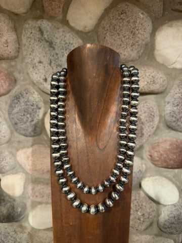 Necklaces & Pendants