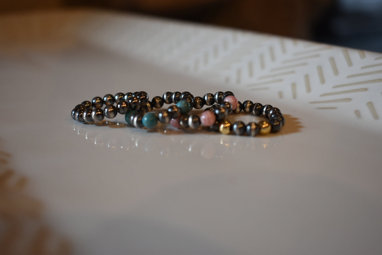4mm Navajo Pearl Stretch Ring