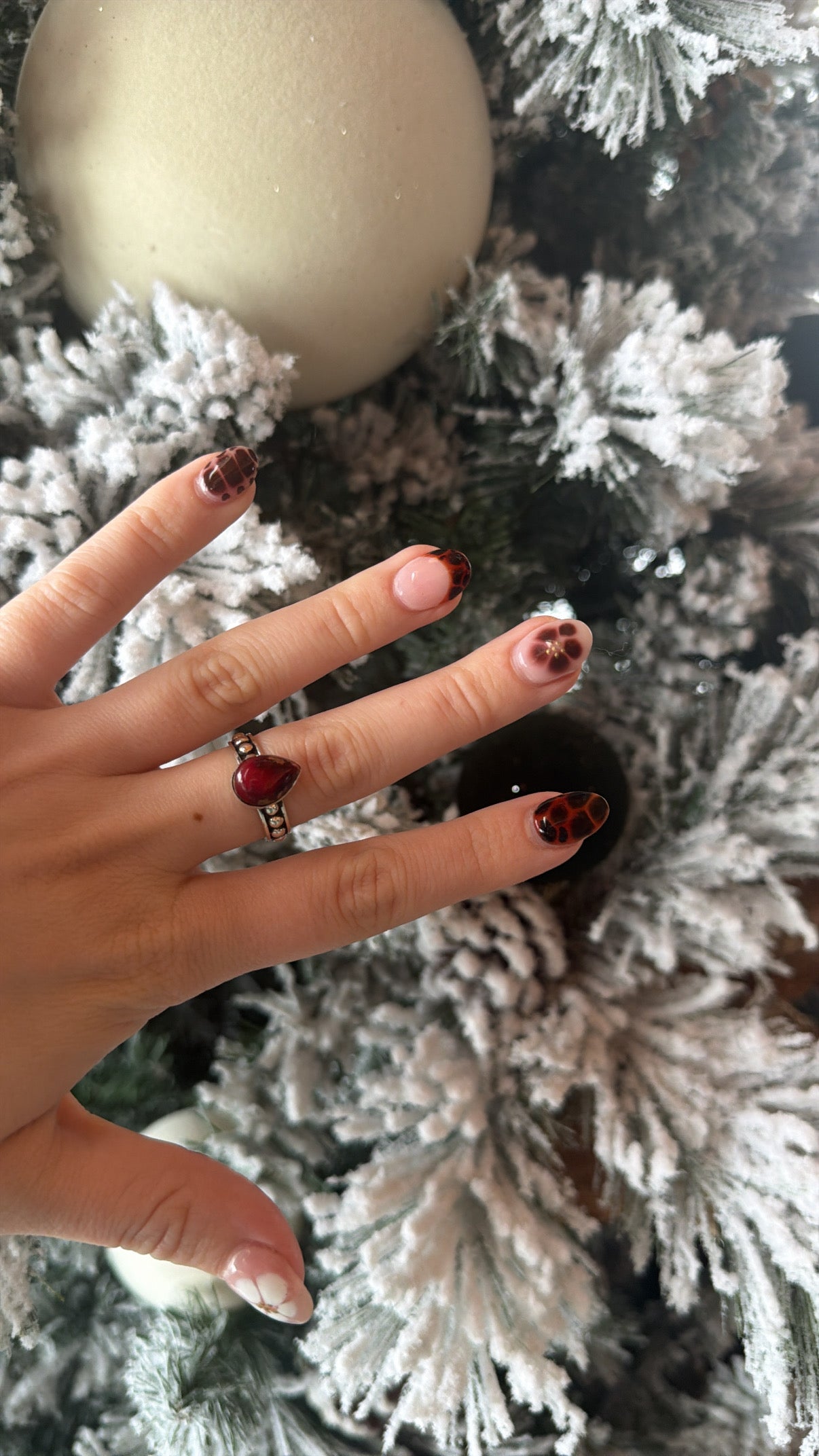 Dahlia Rose Dot Ring Size 9