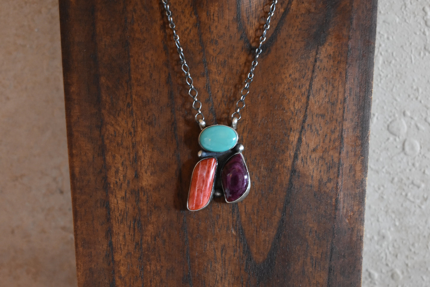 Mixed Stone Cluster 18”